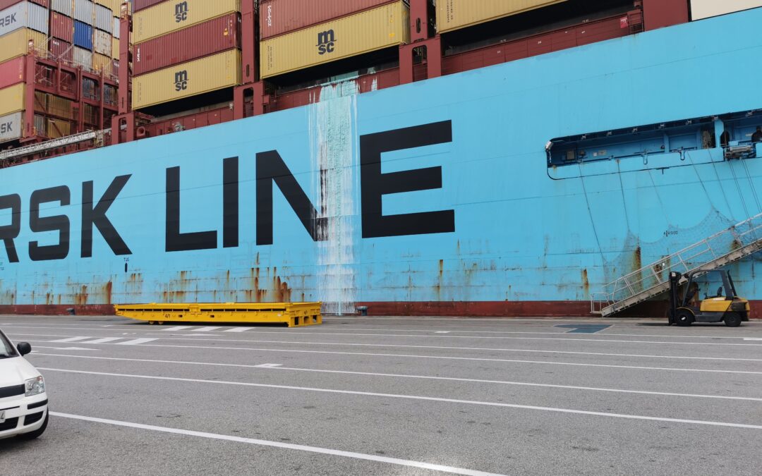Sversamento di merci pericolose a bordo nave – Porto di Trieste